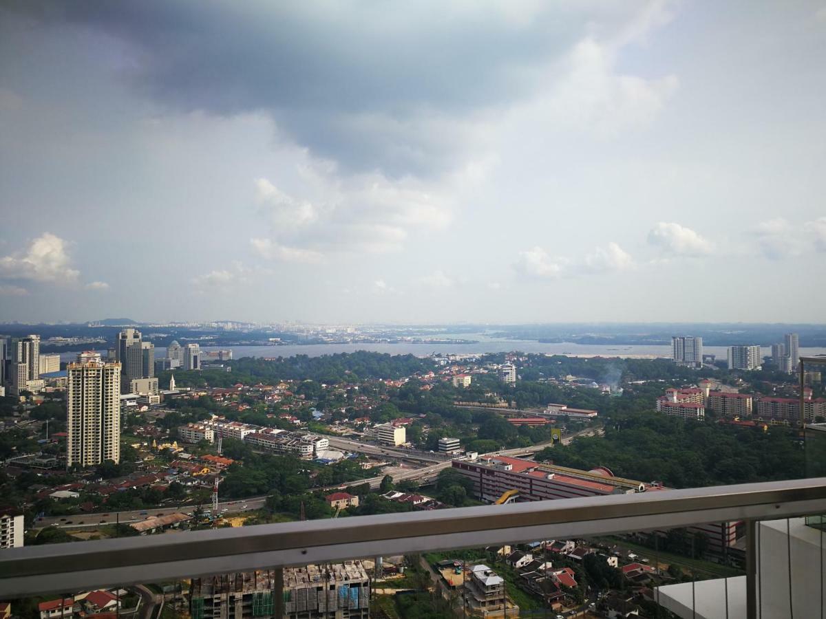 The Pinnacle Tower Johor Bahru Esterno foto